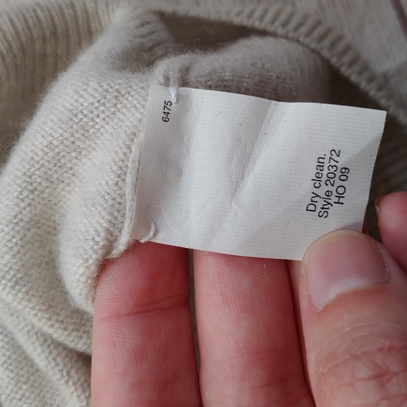 J. CREW SUPER SOFT CASHMERE SWEATER - Picture 4 of 7